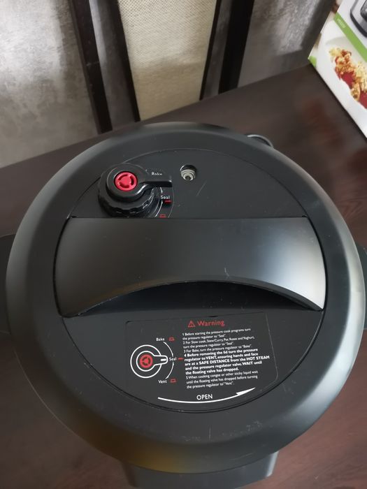 Мултикукър PHILIPS HD2237/40