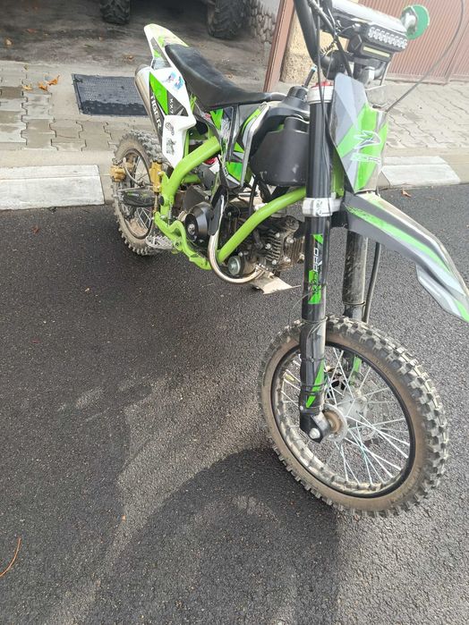 Кросов мотор 125 кубика Автомат