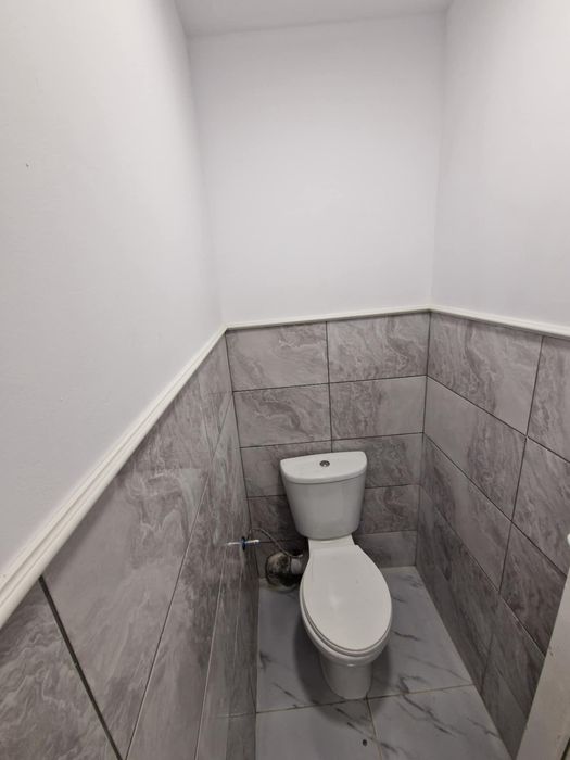 Дава се под наем Магазин в Шумен, Център - 110 кв.м за 408 € - Снимка #7