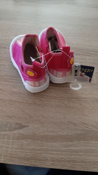 Детски обувки номер 21