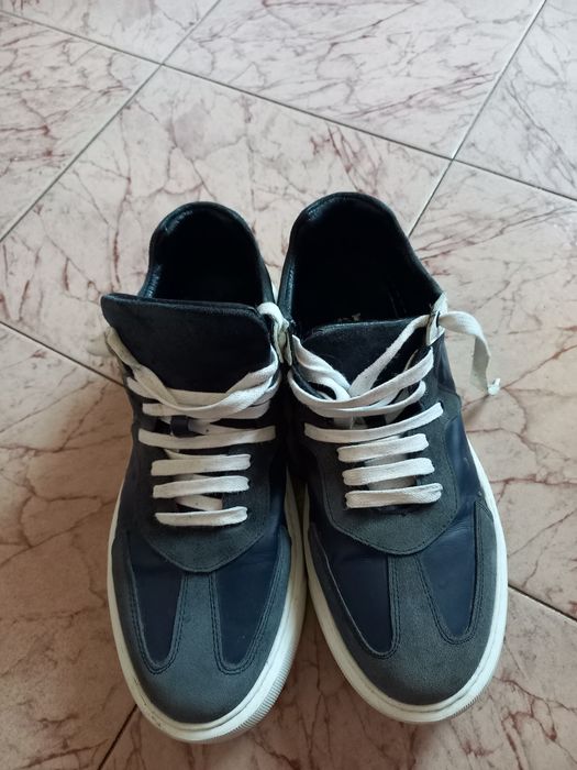 Мъжки маратонки,номер 43