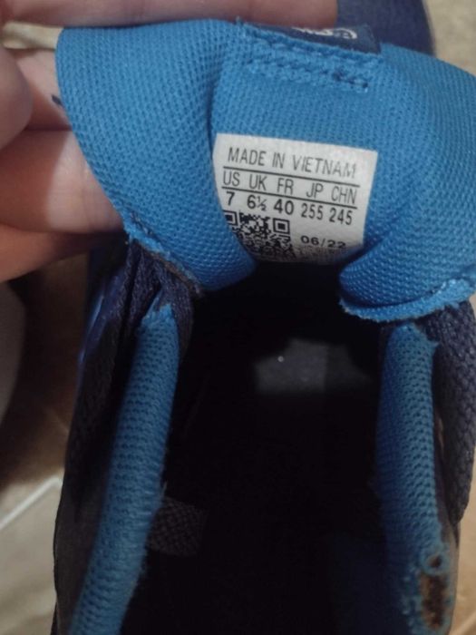 Юношески боти -разпродажба