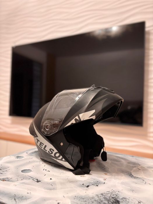 Шлем, каска. Гарнитура