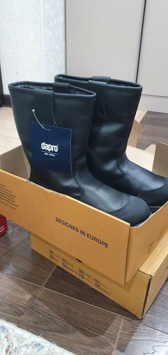Продам Шикарные! Новые! Зимние! Спец ботинки фирмы DAPRO!