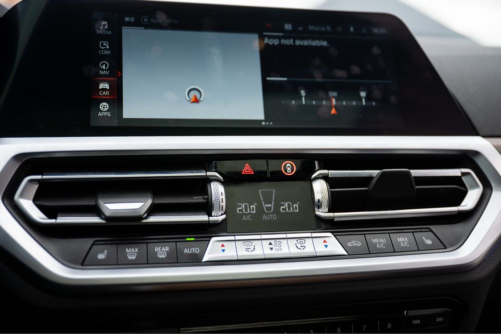 BMW Seria 3 2020 — imagine 3