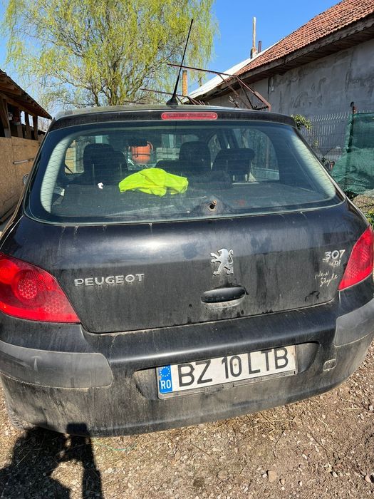 Vând peugeot 307
