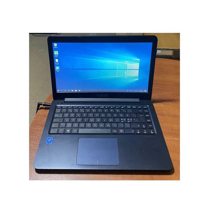ASUS R417S Intel N3060 2.50GHz 4GB RAM SSD 128GB SATA - Baterie 4-5 ore