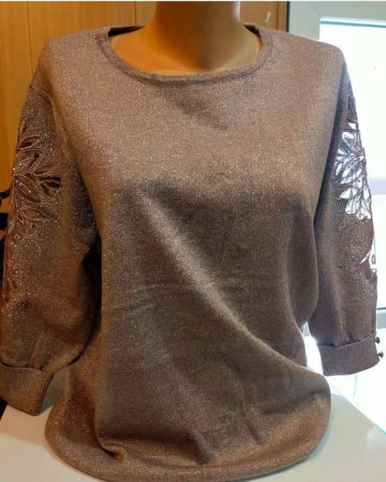 Продам кофточки с люриксом