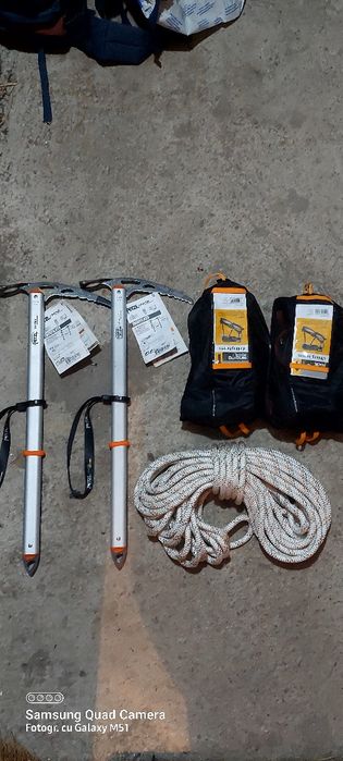 Ustensile montane pentru drumeții, noi, nefolosite..!