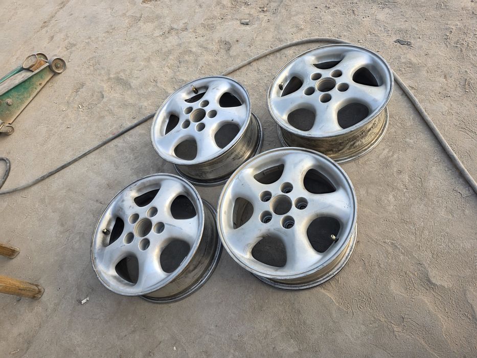 Диски на Camry 10-40