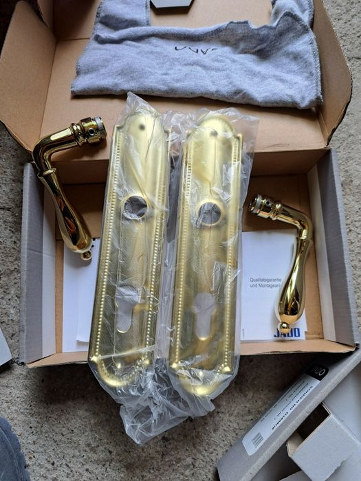 Луксозни дръжки от месинг германски jado