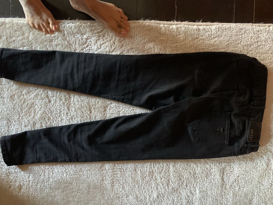 Черни дънки с капси Guess S