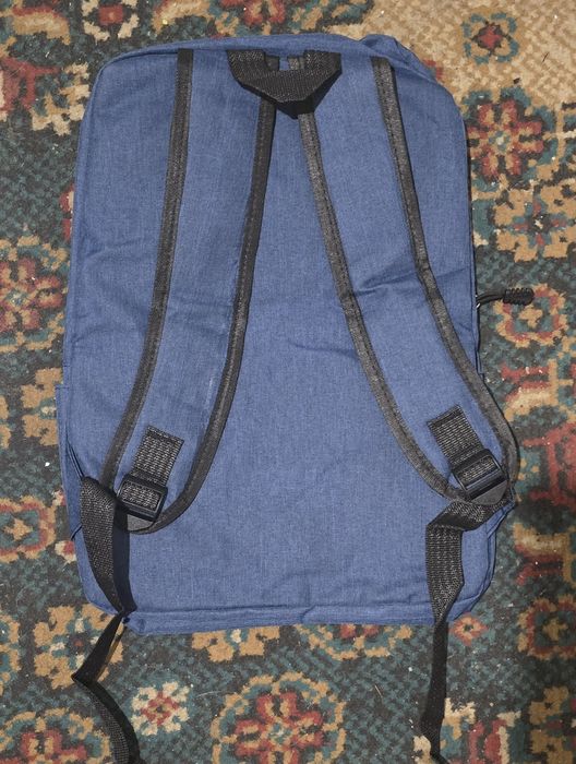 Продам рюкзак новый.