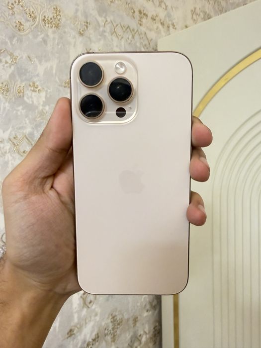 iPhone 16 Pro Max 90%