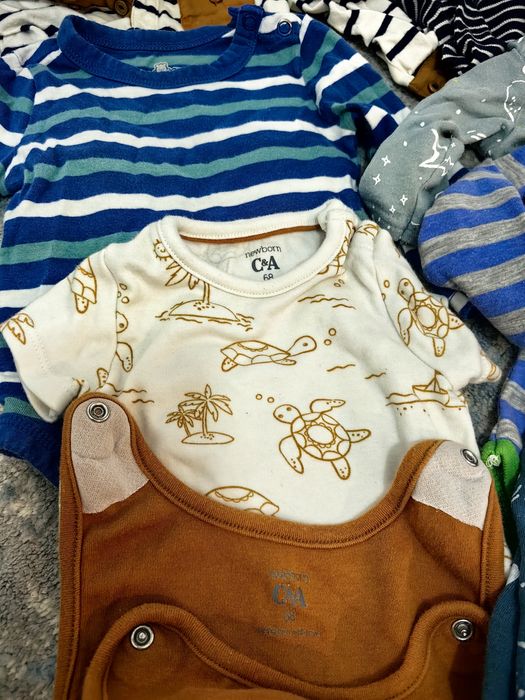 Lot calitativ hăinuțe 3-6 luni(62-68)