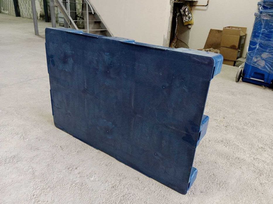 Поддоны пластиковые , пластиковые паллеты