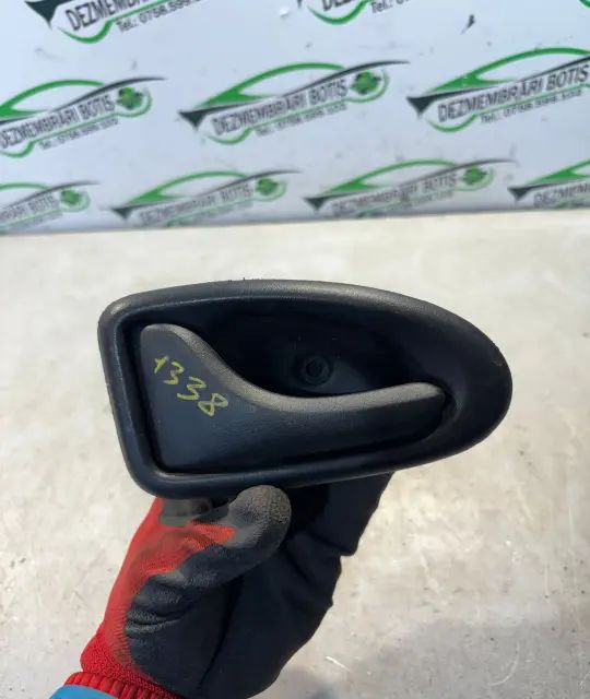 Maner deschidere din interior usa fata stanga Renault Scenic 2002