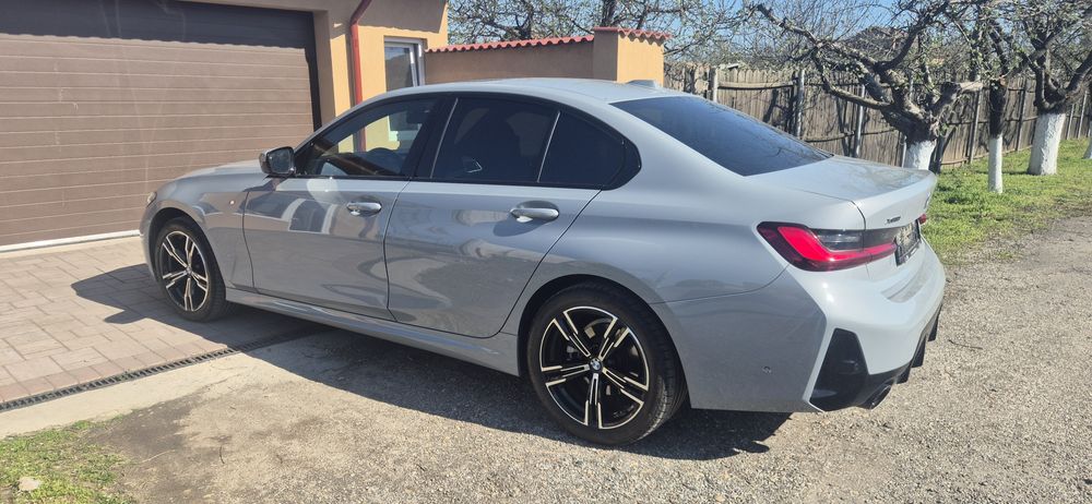 BMW Seria 3 320i xDrive Aut. M Sport