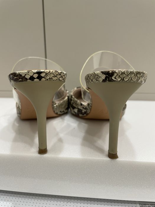 Продам обувь женскую летнюю