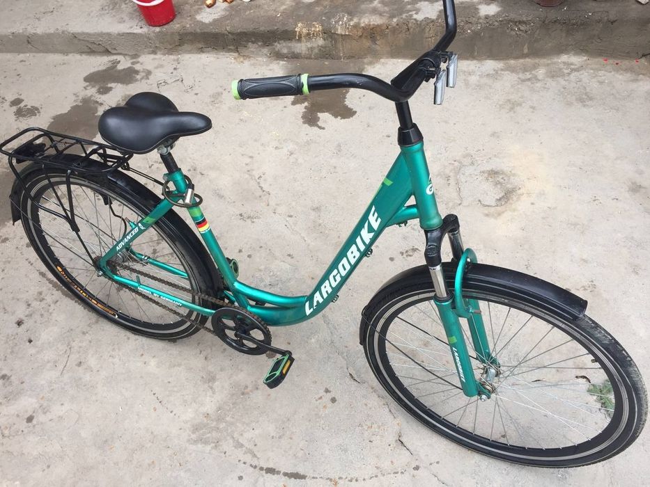 Велосипед сотилади яанги хали