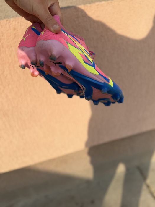 Ghete de fotbal Puma Elite Ultra Ultimate Marime 44,5
