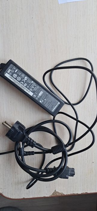 Зарядка зарядное устройство для ноутбука lenovo