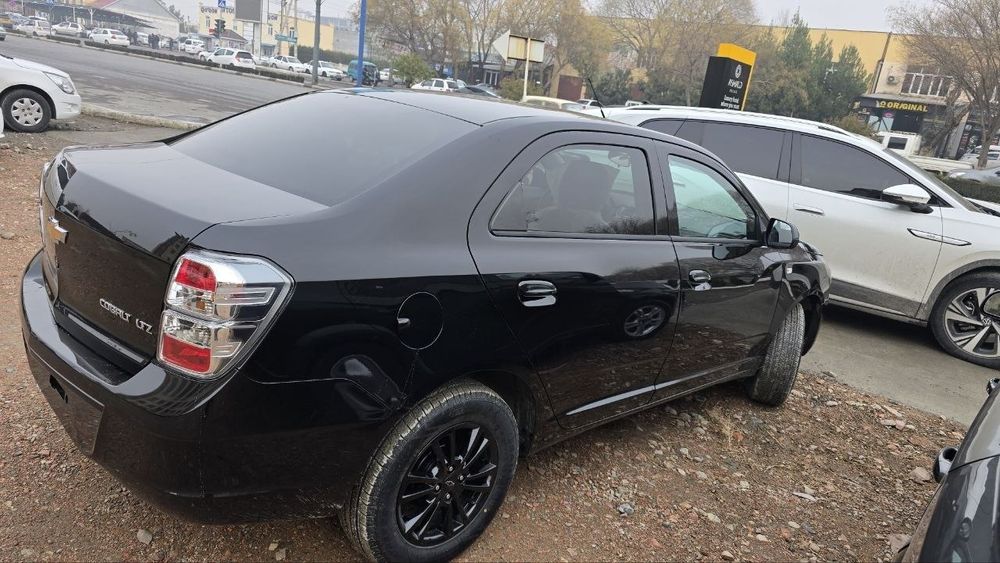 Chevrolet Cobalt 2026 — 7