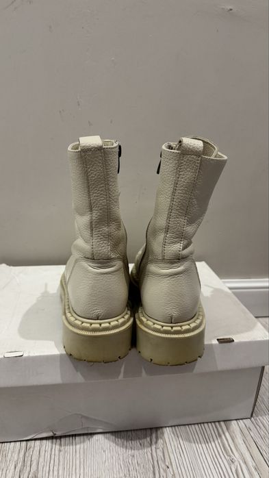 Ботинки осень/весна молочный оттенок