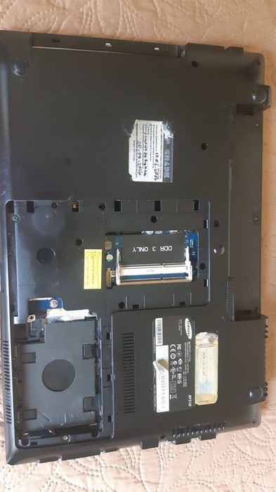 Лаптоп Samsung NP-RF510 за части