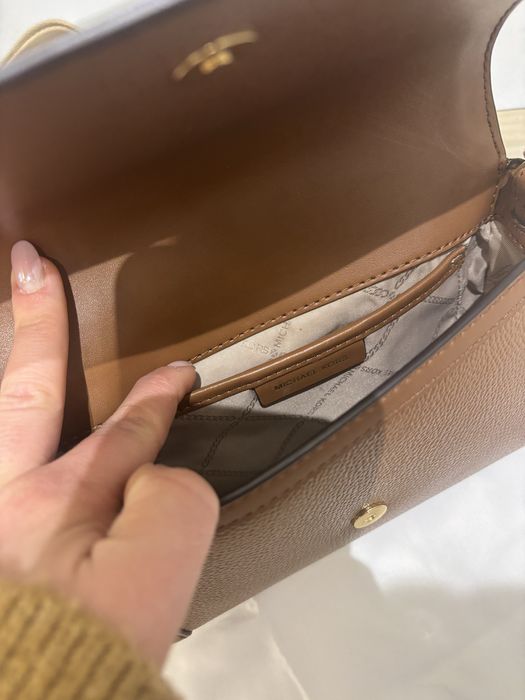 Оригинална чанта Michael kors