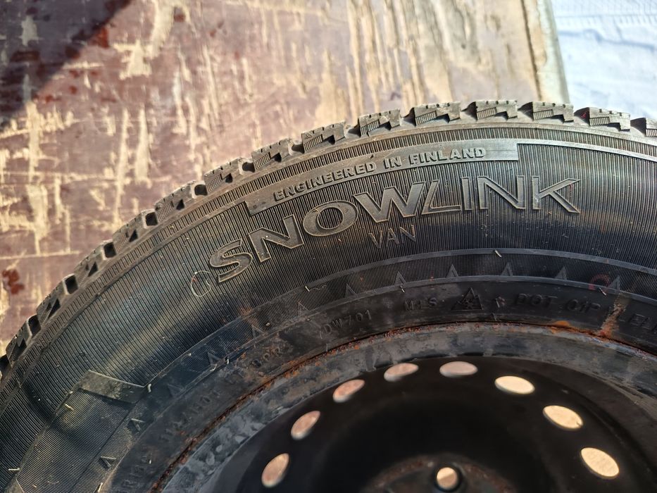 Vând roata rezerva Iveco,225/65r16c stare buna preț 260lei neg