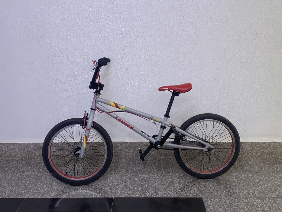 Велосипед Итальянский от Trinx модель s200 категория Bmx