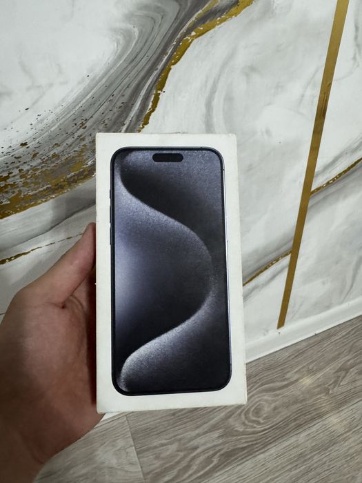 Iphone 15 pro max [256]