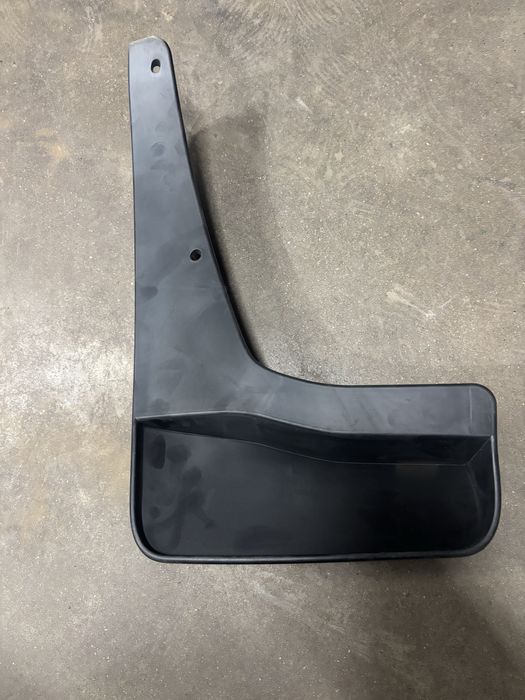 Брызговики митсубиши