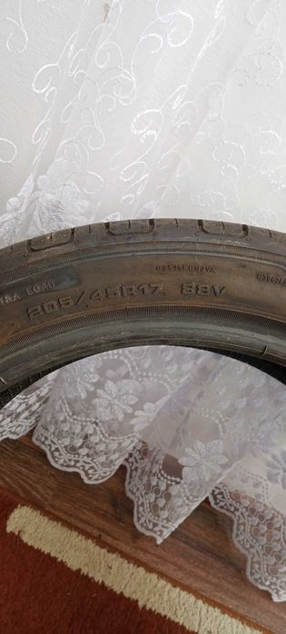 Vând cauciucuri auto