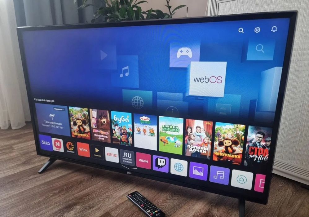 LG 110 см smart tv телевизор