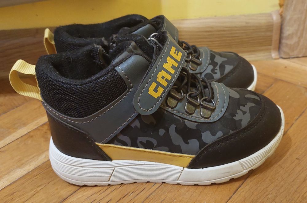 Детски боти Waikiki