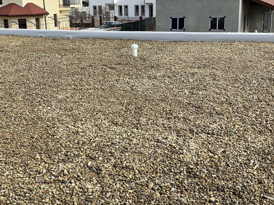 Hidroizolații membrana PVC  pentru terase , acoperiș cu membrana PVC