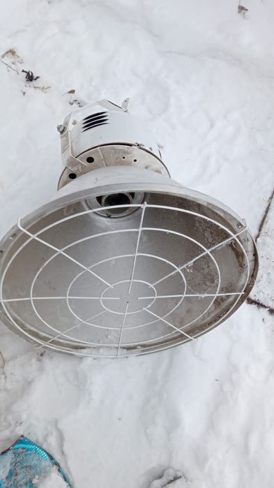 Продам светильники