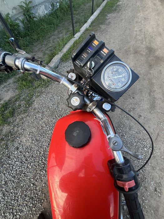 Продам мотоцикл иЖ