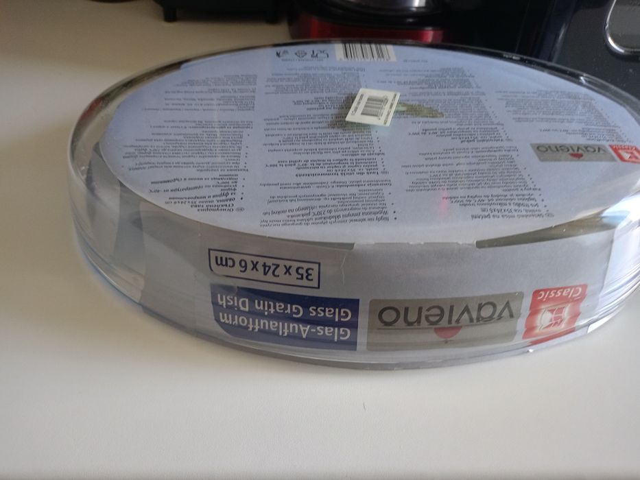 Vând vas termorezistent, nou nouț, calitate superioara.