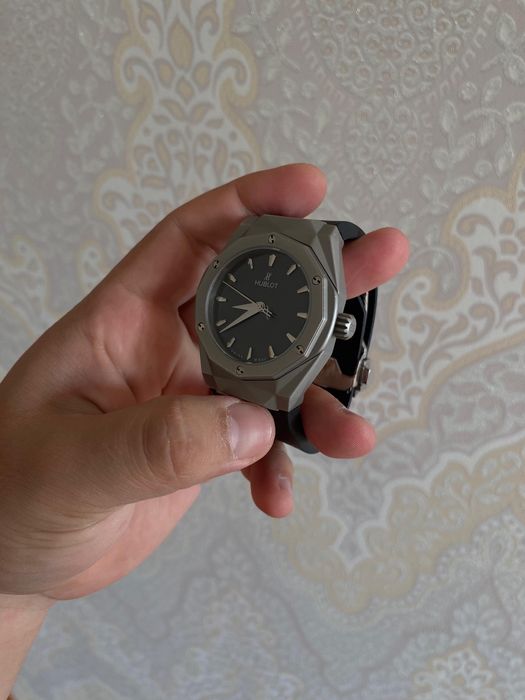 часы hublot продажа