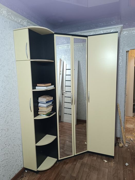 Шкаф сатылады таза ұсталған