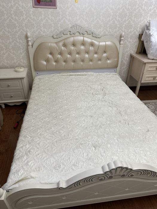 Мебель для комнаты девушки