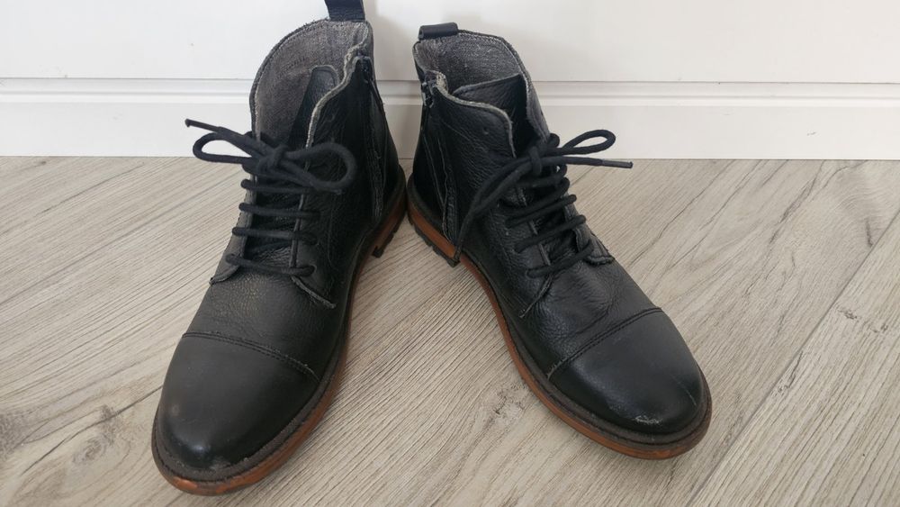 Боти от естествена кожа за момче на ЗАРА