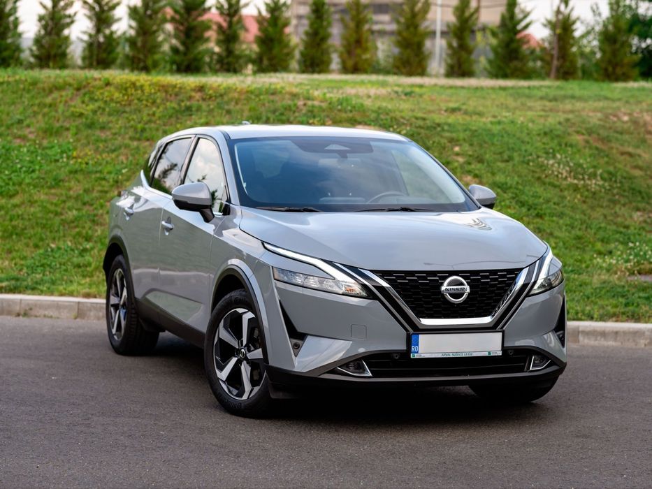 Nissan Qashqai 1.3 DIG-T MEHV Xtronic N-Connecta 157 Cp Hybrid 01