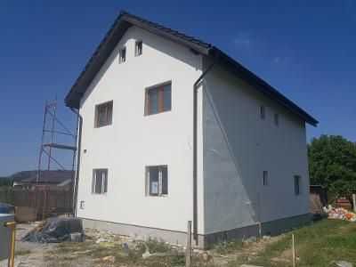 izolatie cu polistiren sau vata minerala, termosistem, amenajari exterioare, fatada, decorativa si finisaje interioare