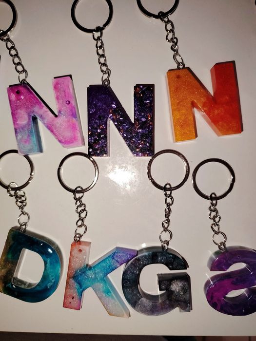 Ключодържатели "буква" от епоксидна смола