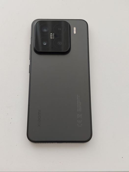 Xiaomi 15 / 12GB RAM/ 256 GB
