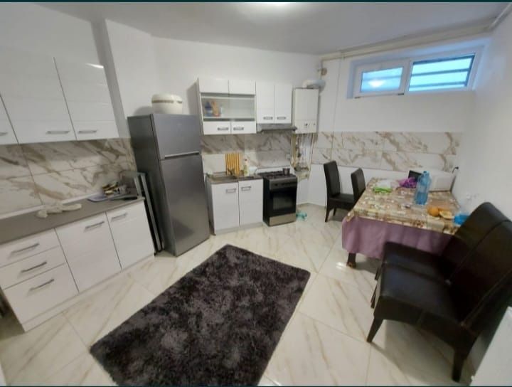 Apartament 3 camere sector 1 210 Mp utili